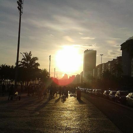 Copacabana Uma Quadra Da Praia Rio de Janeiro Dış mekan fotoğraf
